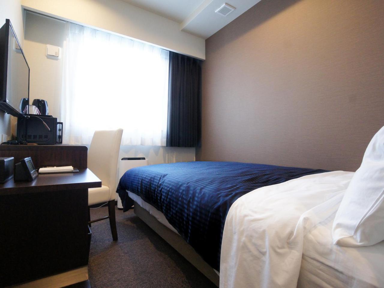 Hotel Livemax Osaka Umeda Nakatsu Exterior photo